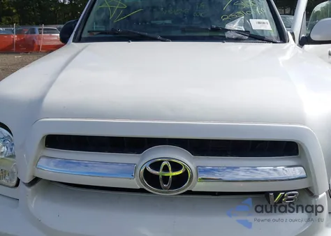 2005 Toyota Sequoia Limited V8 from USA, damaged, VIN 5TDBT48A75S251607